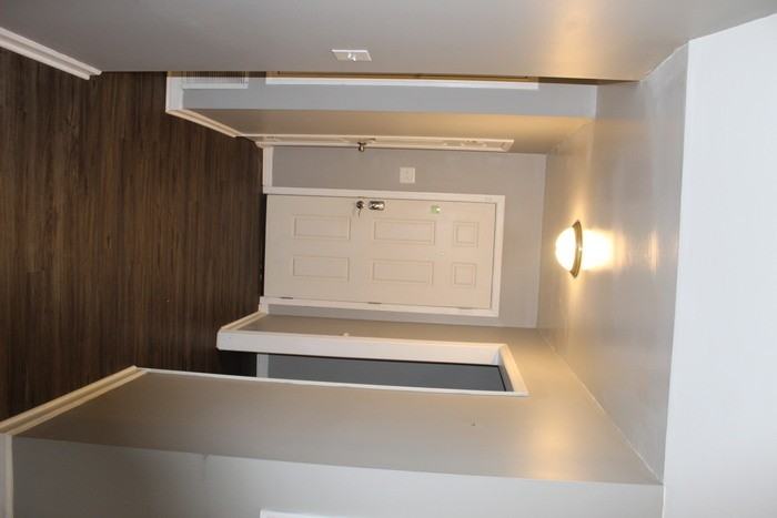 1015 Country Place Dr - Photo 2 of 12