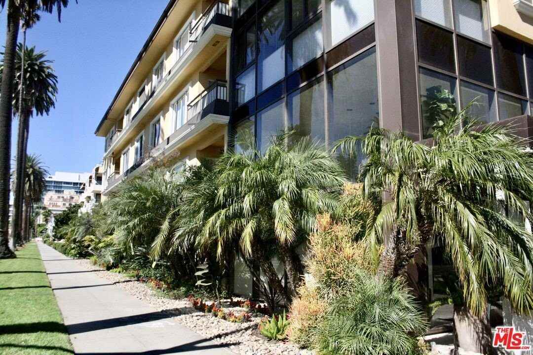 757 Ocean Ave Unit 308 #308 - Photo 7 of 11