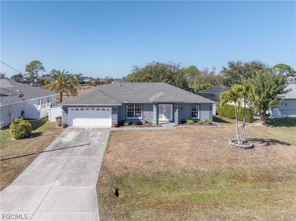 2846 Sw 25th Pl - Photo 3 of 41