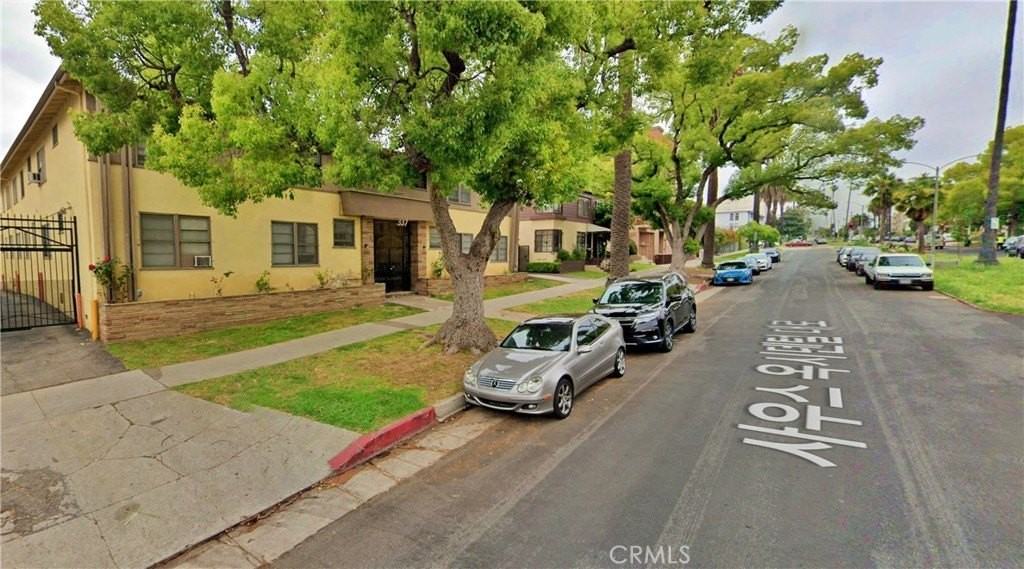 337 S Occidental Blvd #200 - Photo 4 of 12