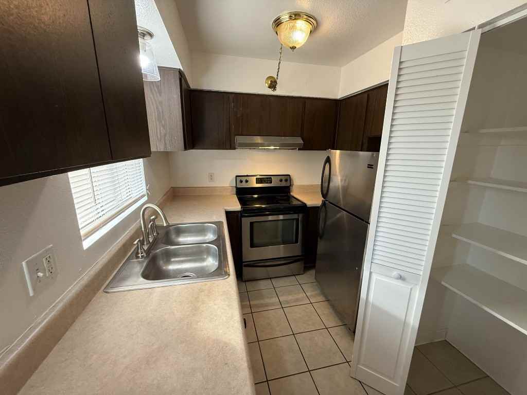 3520 W Dunlap Ave #188 - Photo 4 of 6