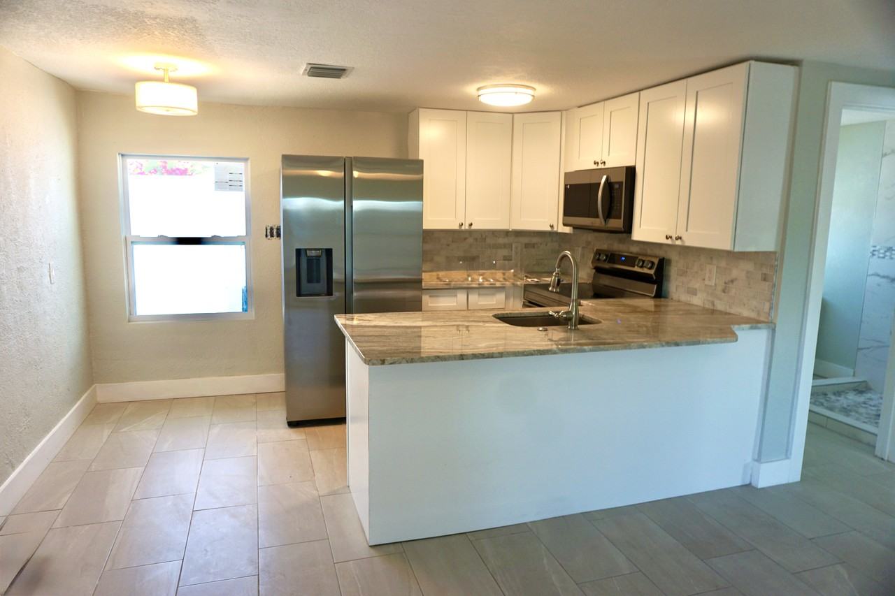 506 Engman St - Photo 4 of 23