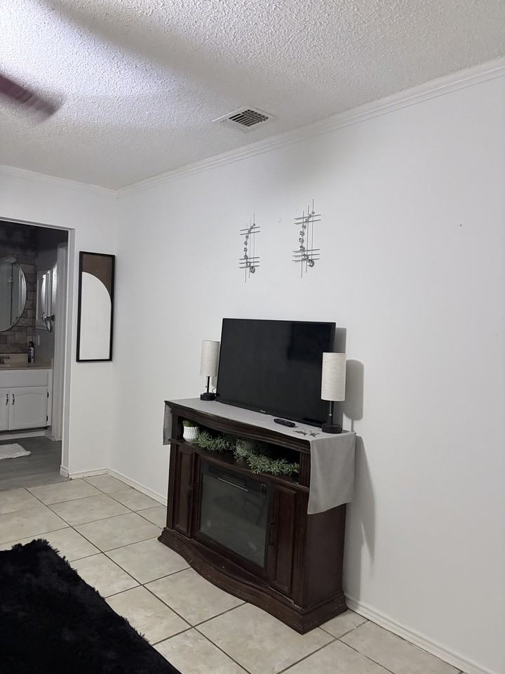 15403 Forest Peak - Photo 3 of 15