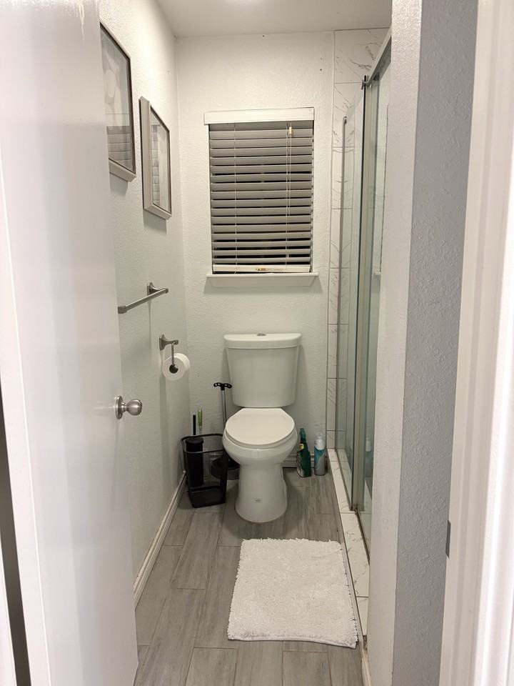 15403 Forest Peak - Photo 6 of 15