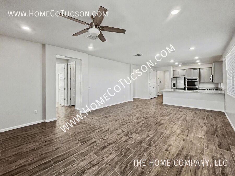 8073 S Jaeger Pl - Photo 6 of 41