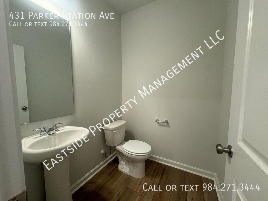 431 Parker Station Ave - Photo 7 of 19