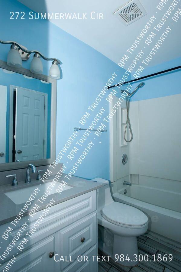 272 Summerwalk Cir - Photo 3 of 13