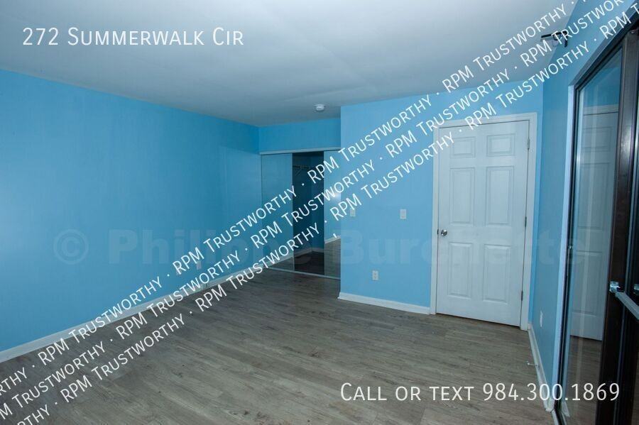 272 Summerwalk Cir - Photo 7 of 13