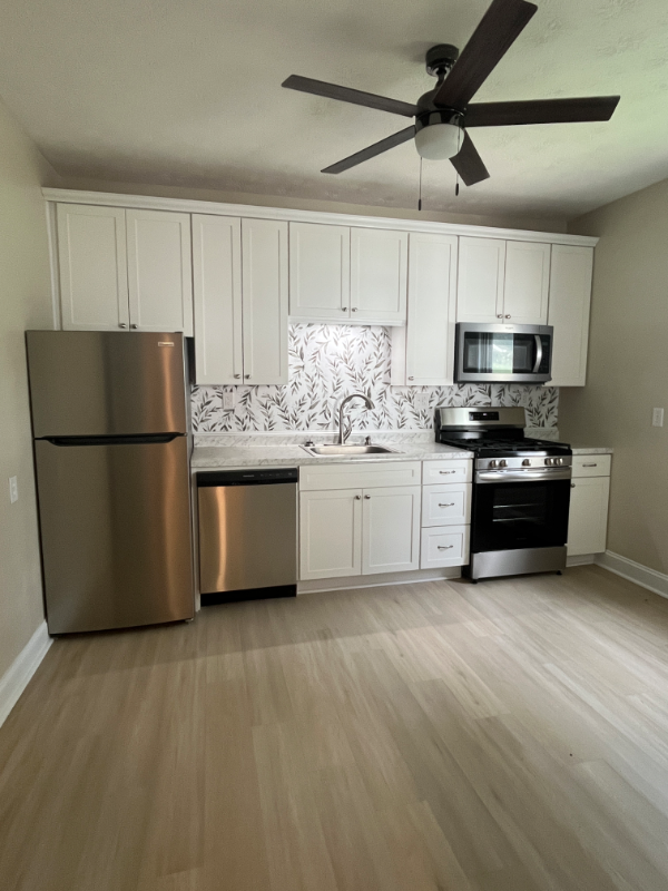 36 Dorothy Ave - Photo 2 of 16