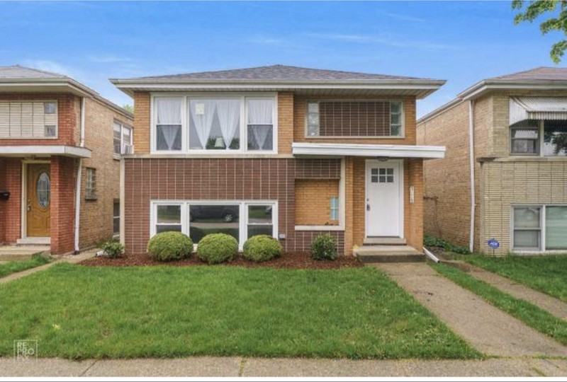 3721 Clarence Ave #2 - Photo 7 of 8