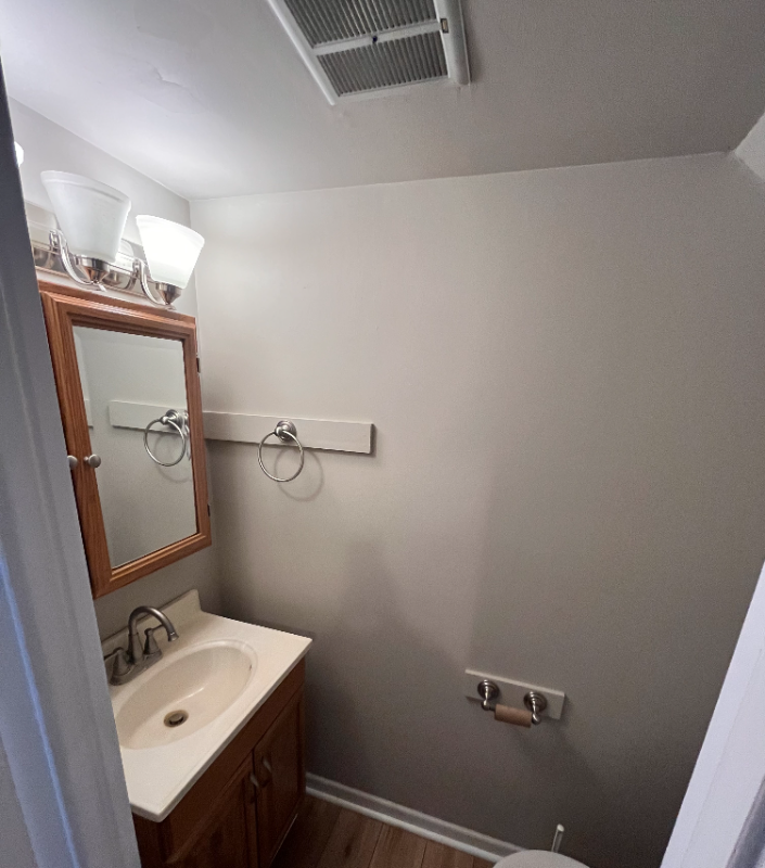 3412 Kenbrooke Ct - Photo 4 of 9