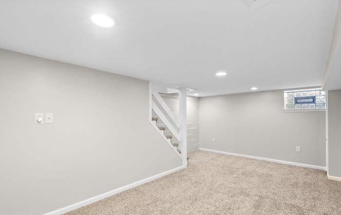 1315 W 37th St #B - Photo 2 of 4