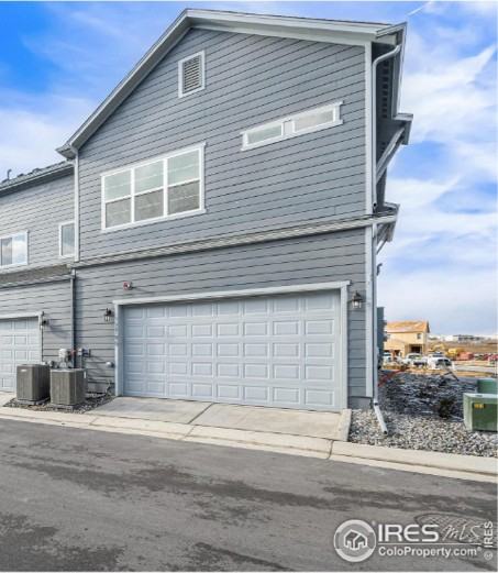 2795 Eddystone Way - Photo 4 of 35