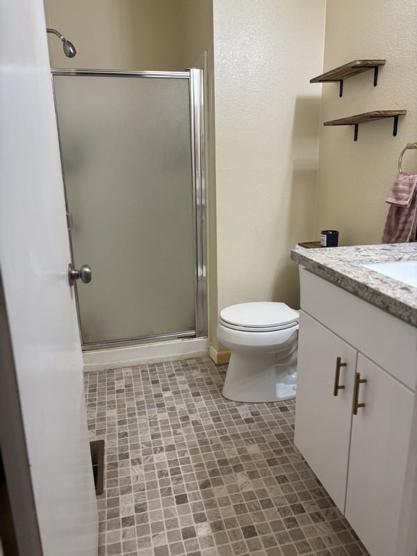 600 S 2nd St #B - Photo 2 of 7