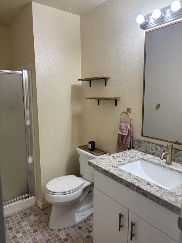 600 S 2nd St #B - Photo 3 of 7