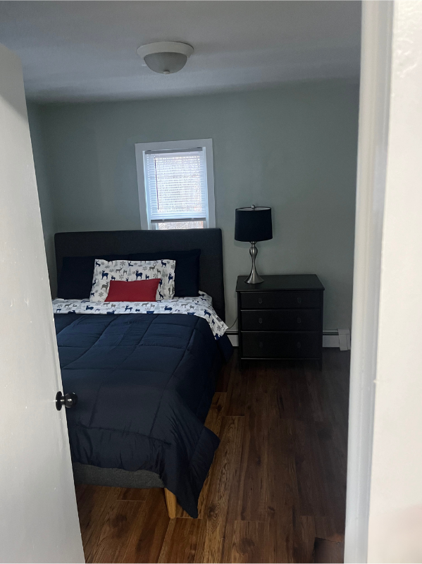 116 Faneuil St - Photo 5 of 26