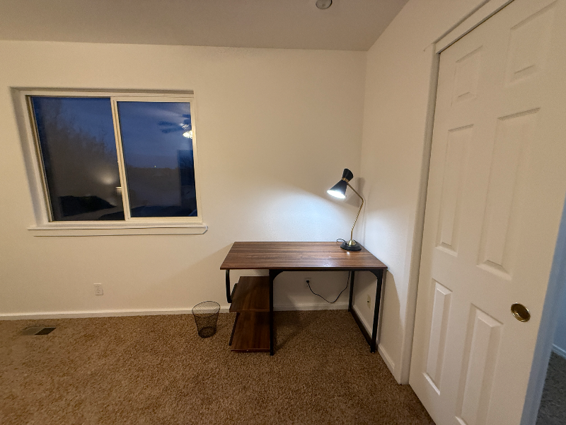 1319 W Hasket Cir - Photo 2 of 18