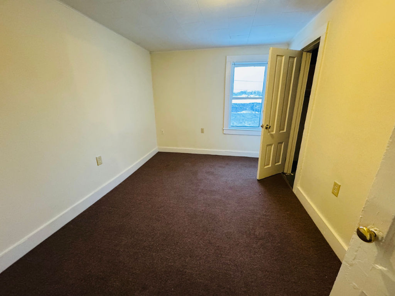 83 1st St #3 - Photo 7 of 10