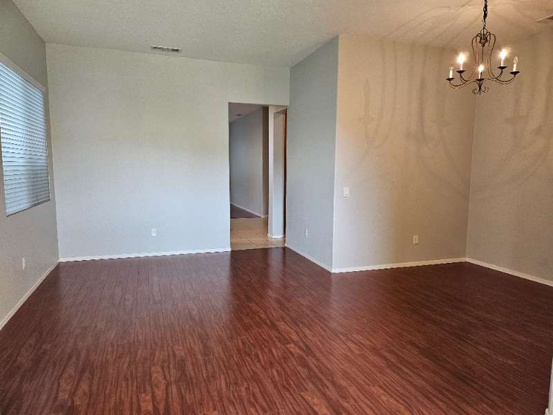 30636 Parkview Ln - Photo 2 of 20