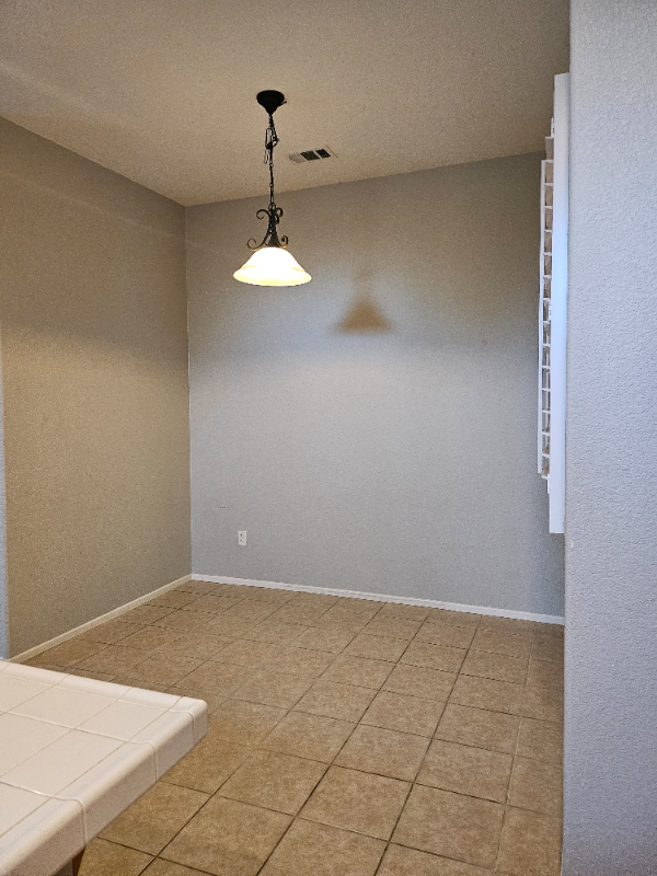 30636 Parkview Ln - Photo 6 of 20