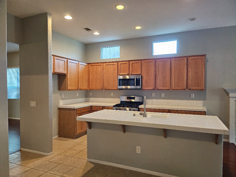 30636 Parkview Ln - Photo 7 of 20