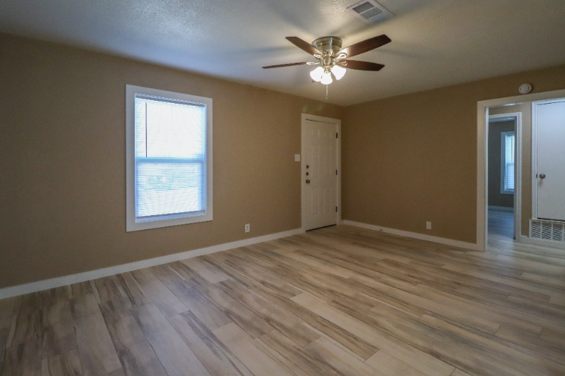 1108 Culp Ave - Photo 6 of 27