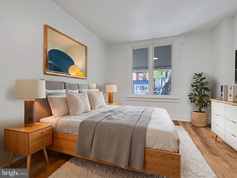 53 S Marshall St #1 - Photo 5 of 7