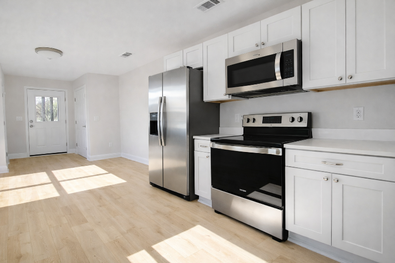 5654 Falcon Way - Photo 4 of 8