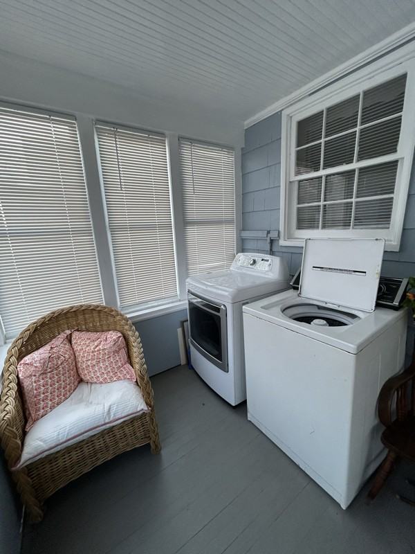 1941 E Ocean View Ave #1 - Photo 3 of 15