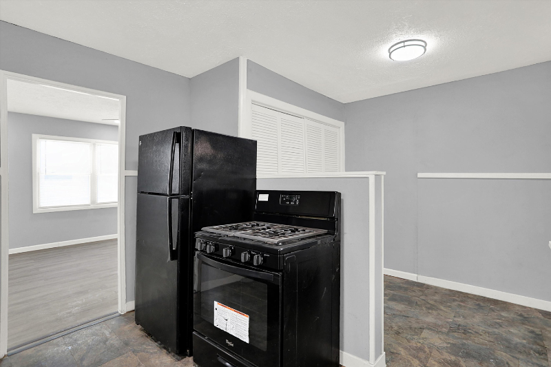 3023 Adams St - Photo 5 of 20