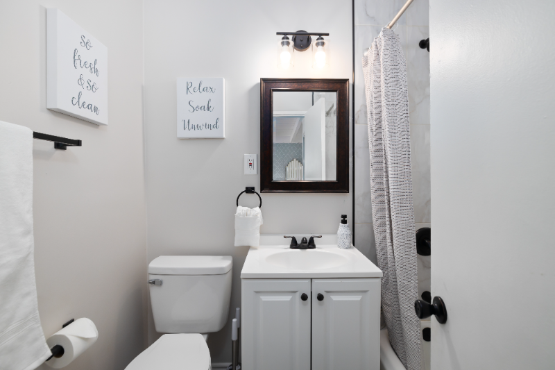 281 E Pleasant St #B - Photo 3 of 15