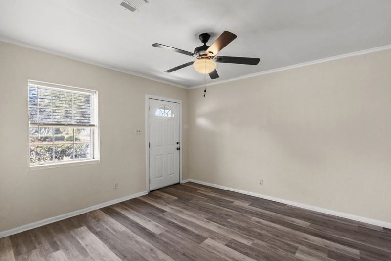 1208 N D St #A - Photo 5 of 20