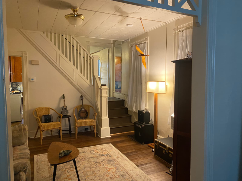 136 N Locust St - Photo 2 of 9