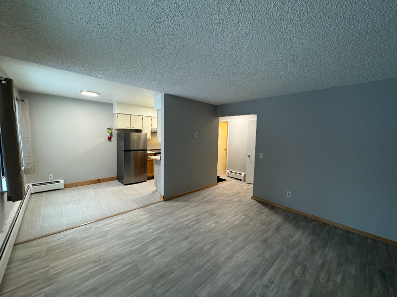 3061 Lois Dr #609 - Photo 5 of 16