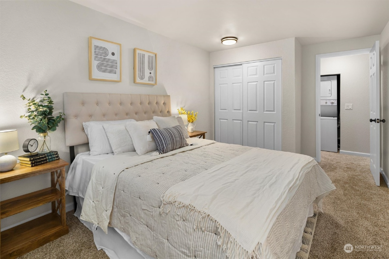 8911 Holly Dr #210 - Photo 4 of 6