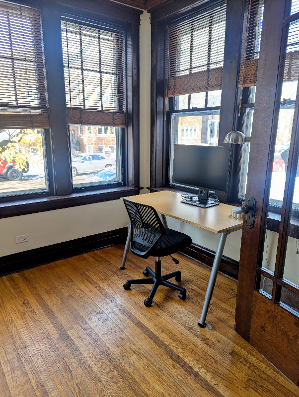 3619 N Claremont Ave #1 - Photo 2 of 19