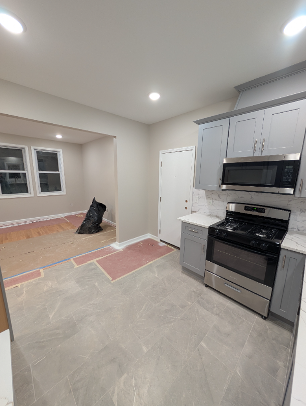 32 Rose St #2 - Photo 3 of 11