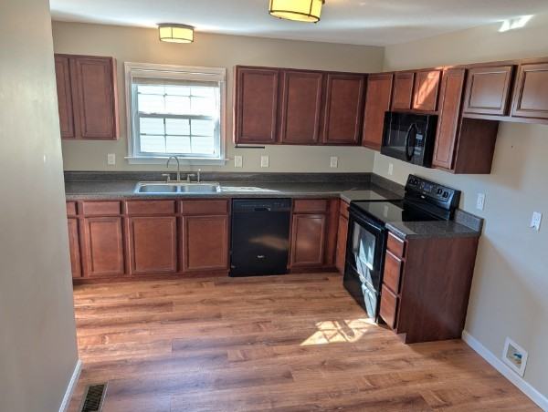 2510 Bernhurst Dr #NA - Photo 4 of 11