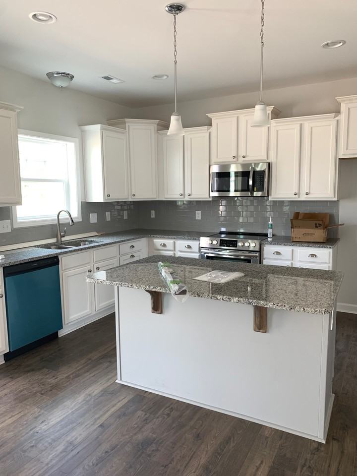 3075 Wilton Way #NA - Photo 4 of 10