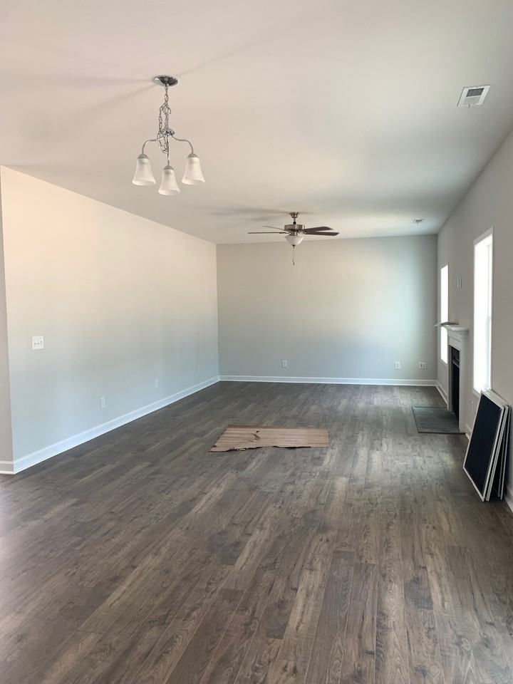 3075 Wilton Way #NA - Photo 5 of 10