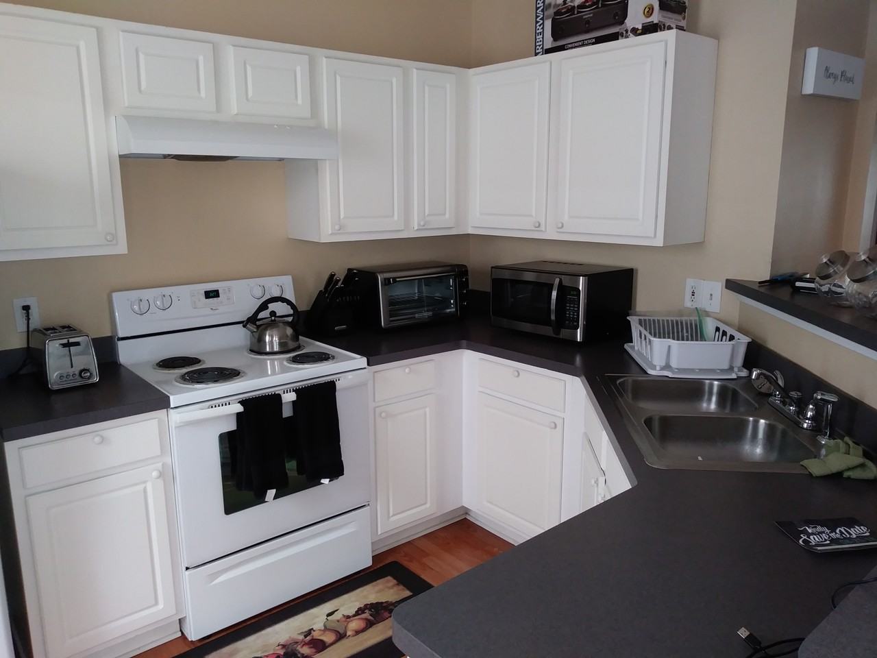 132 Benfield Cir #132 - Photo 4 of 19