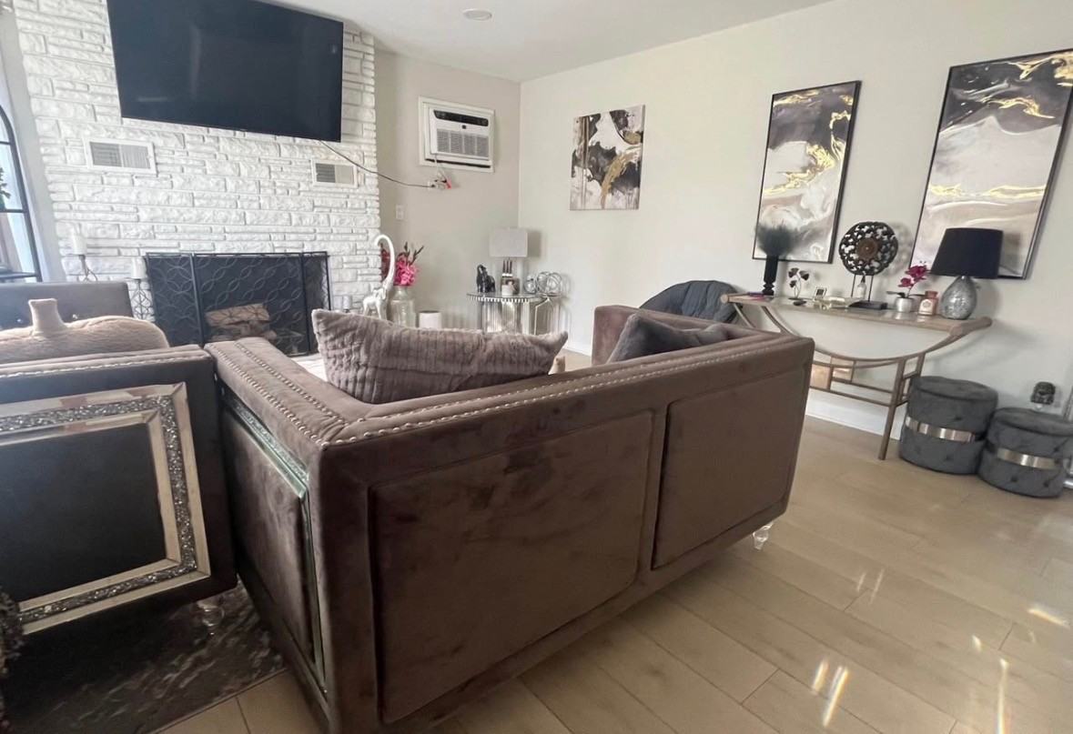 3407 N Ozark Ave #NA - Photo 3 of 7