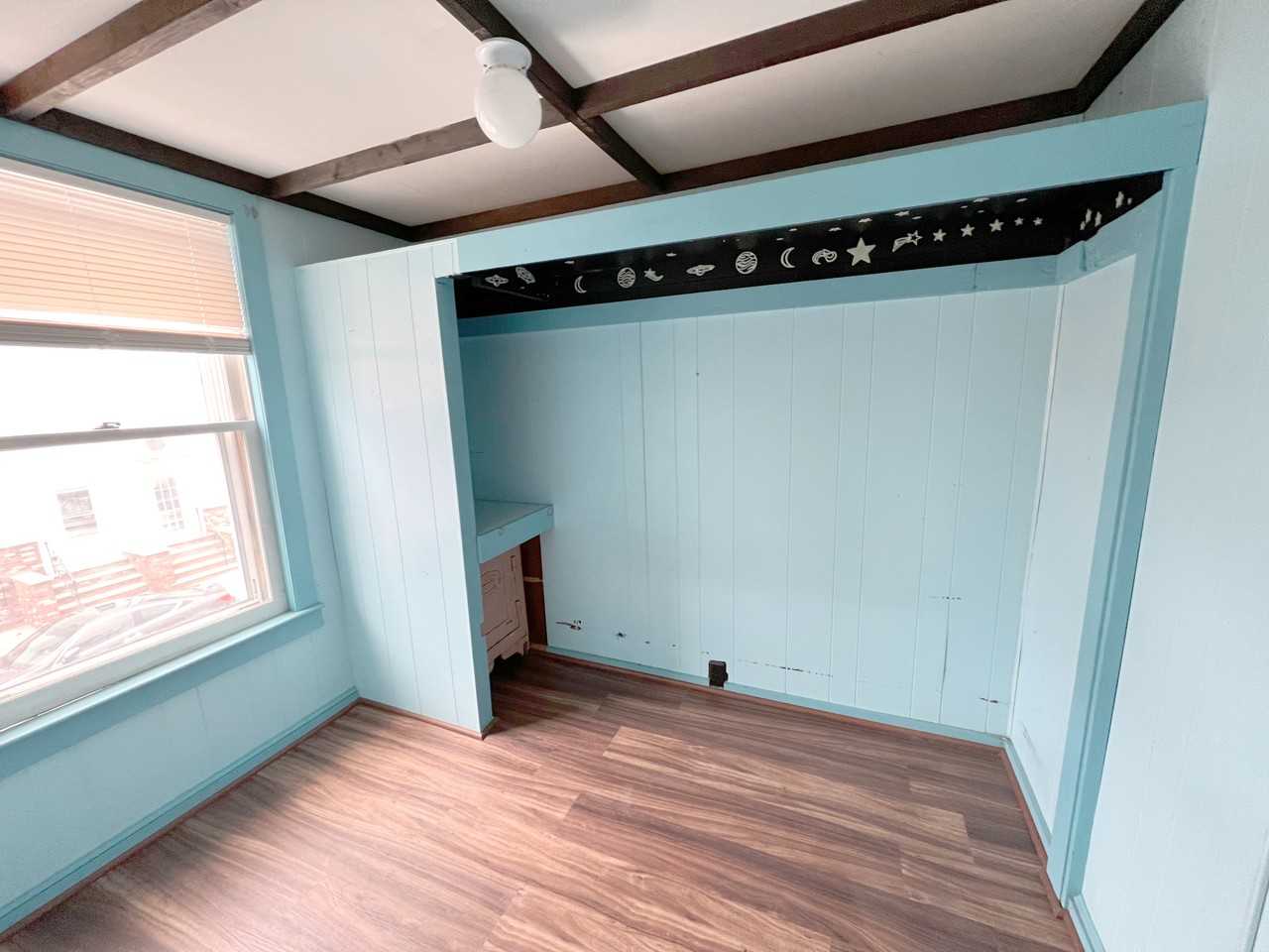 27 Lexington St #2 - Photo 4 of 11