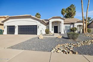 2732 E Hillery Dr - Photo 1 of 1