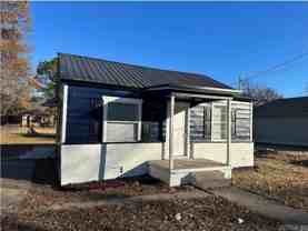 106 Davis St - Photo 1 of 1