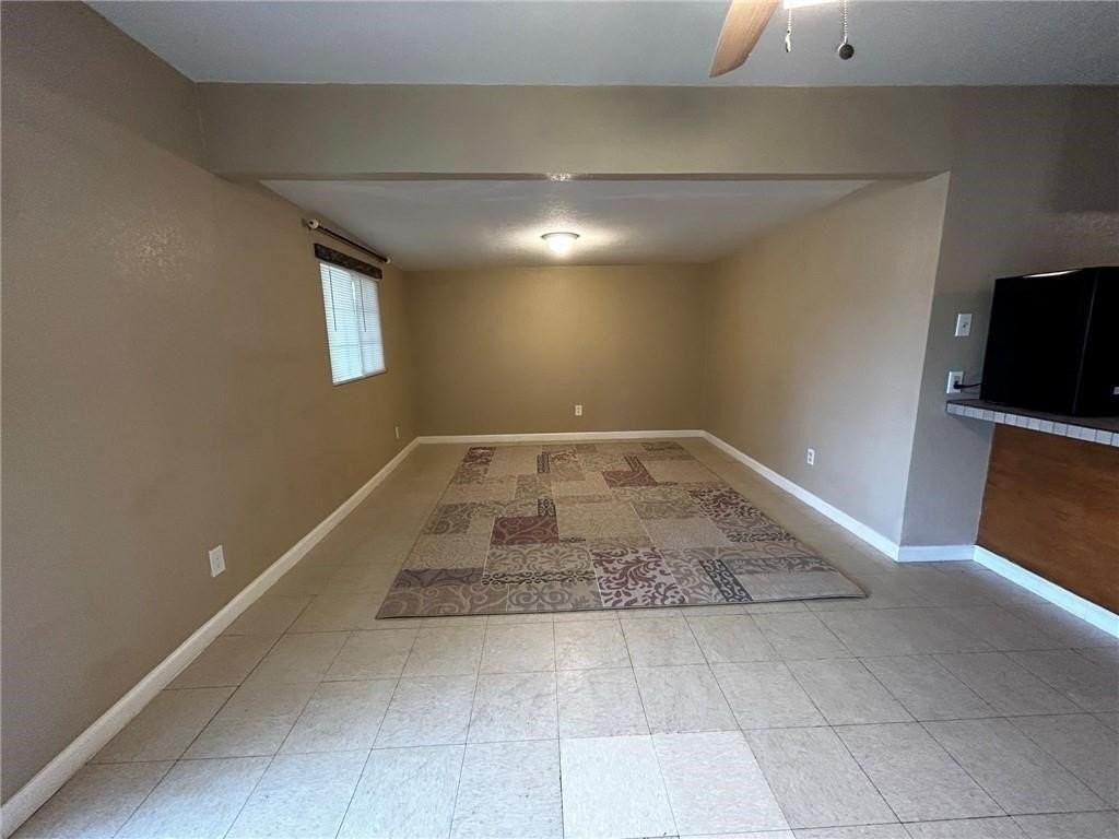 5410 Crockett St - Photo 4 of 16