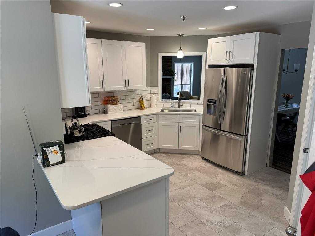 4148 Fawn Ct - Photo 5 of 30