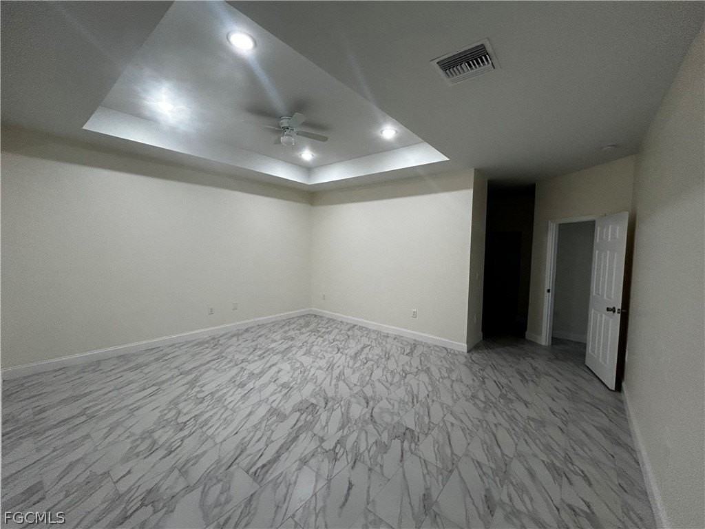 719 Harry Ave S - Photo 3 of 10