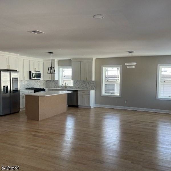 1297 Avy St - Photo 7 of 15