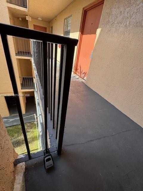 13701 Kendale Lakes Cir #B306 - Photo 2 of 16